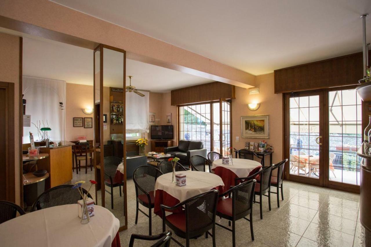 Hotel Benacus Bardolino Exterior foto